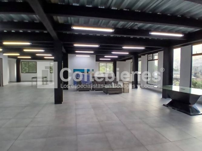 Local en arriendo en Tenche, Medellín, 205 m² · foto 3 de 11