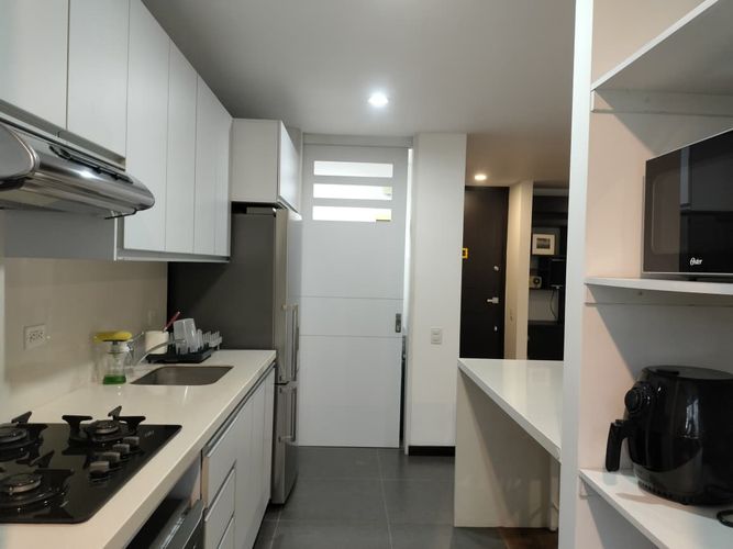 Apartamento de 3 alcobas en arriendo en El Poblado, Medellín, 104 m² · foto 4 de 20