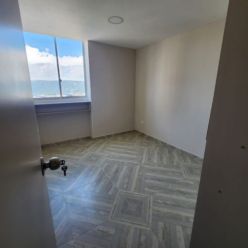 Apartamento de 3 alcobas en venta en San Francisco, Bucaramanga, 53 m² · foto 5 de 9