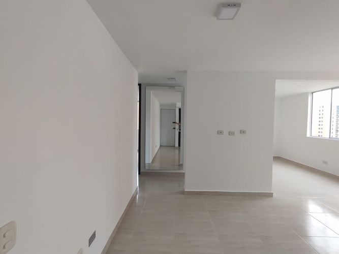 Apartamento de 2 alcobas en venta en Nueva Floresta Del Ict, Cali, 65 m² · foto 10 de 24