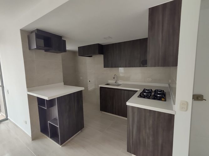 Apartamento de 2 alcobas en venta en Nueva Floresta Del Ict, Cali, 65 m² · foto 13 de 24