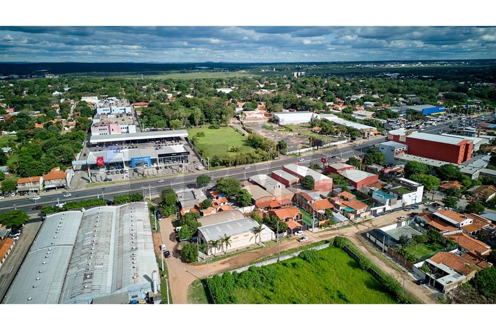 EN VENTA TINGLADO COMERCIAL EN ESQUINA. MRA. 250,000 $ — foto 2