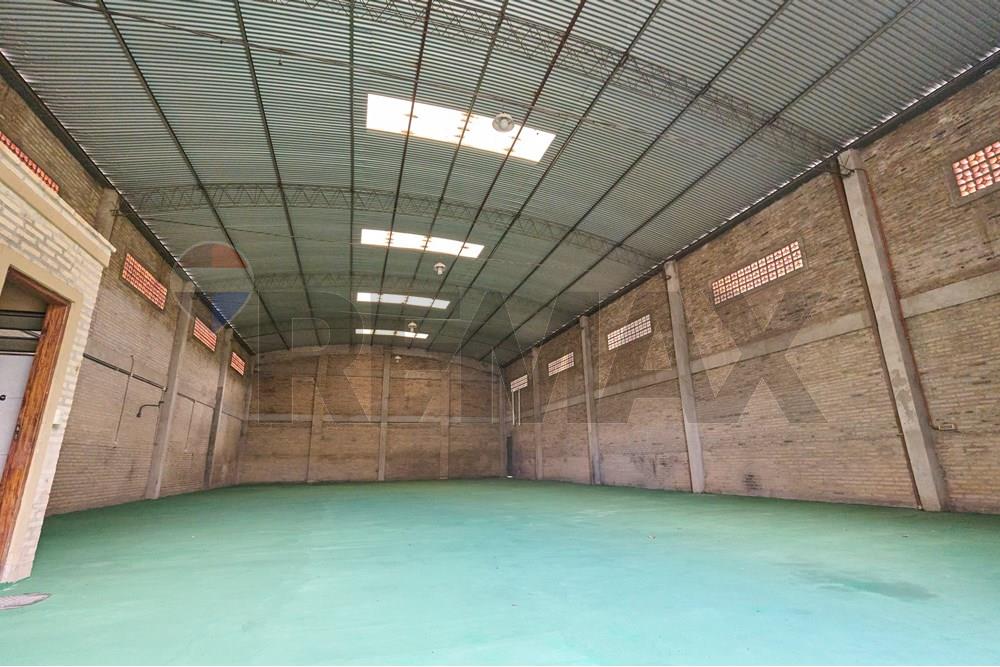 EN VENTA TINGLADO COMERCIAL EN ESQUINA. MRA. 250,000 $ — foto 3