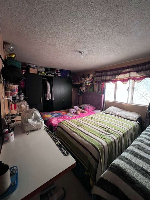 Casa de 7 alcobas en venta en Patio Bonito Ii, Bogotá, 210 m² · foto 10 de 12