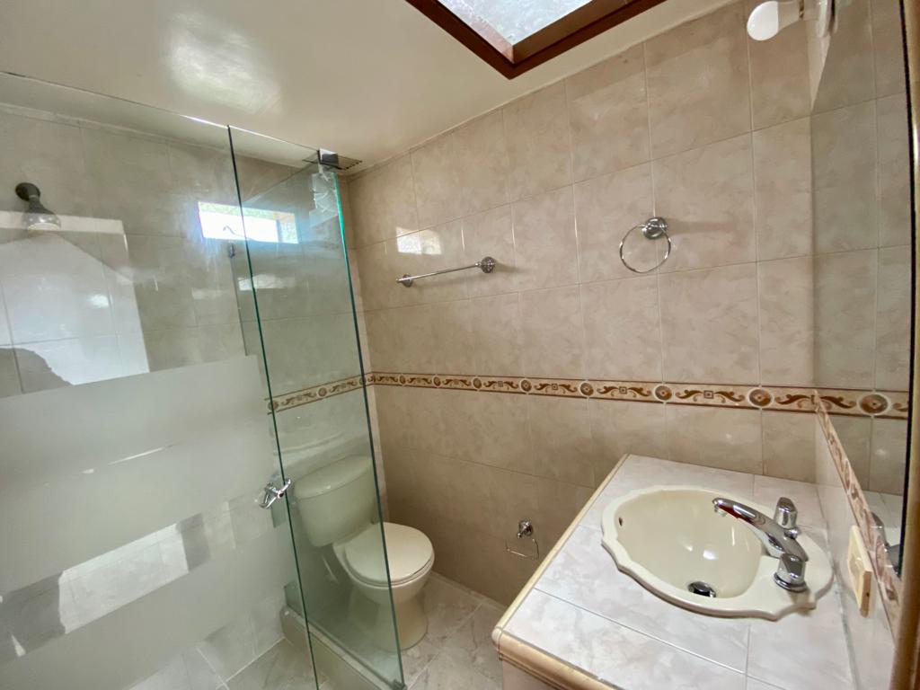 Casa en venta en Barrios Unidos, Bogotá · foto 19 de 21