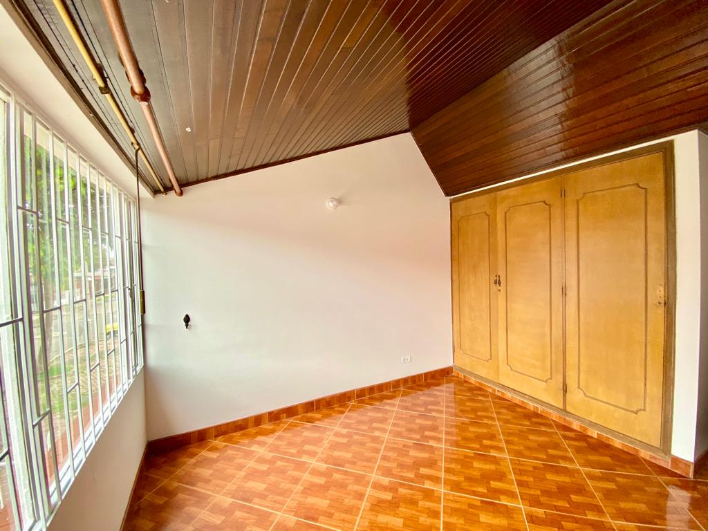 Casa en venta en Barrios Unidos, Bogotá · foto 12 de 21