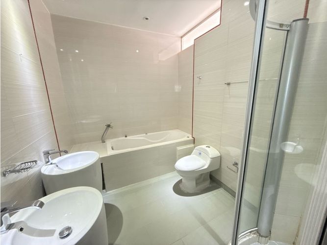 Apartamento en venta en Santa Barbara, Bogotá · foto 19 de 23