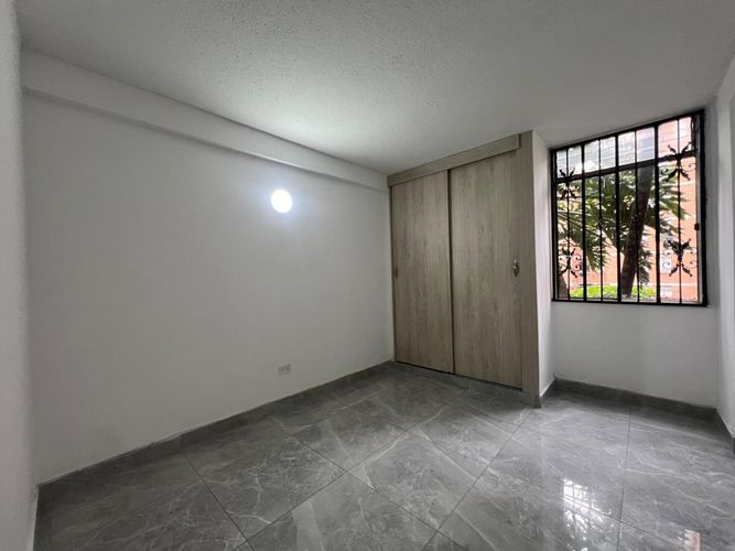 Apartamento de 3 alcobas en arriendo en El Poblado, Medellín, 91 m² · foto 11 de 19