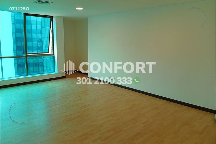 Oficina en arriendo en La Aguacatala, Medellín, 50 m² · foto 6 de 11
