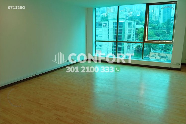 Oficina en arriendo en La Aguacatala, Medellín, 50 m² · foto 7 de 11