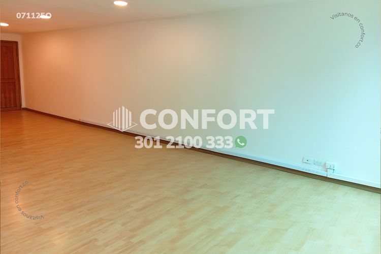 Oficina en arriendo en La Aguacatala, Medellín, 50 m² · foto 8 de 11