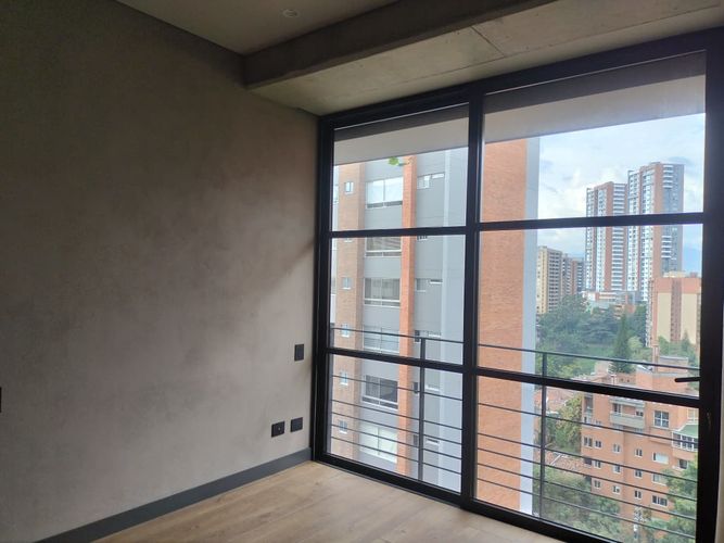 Apartamento de 2 alcobas en venta en El Poblado, Medellín, 132 m² · foto 8 de 17