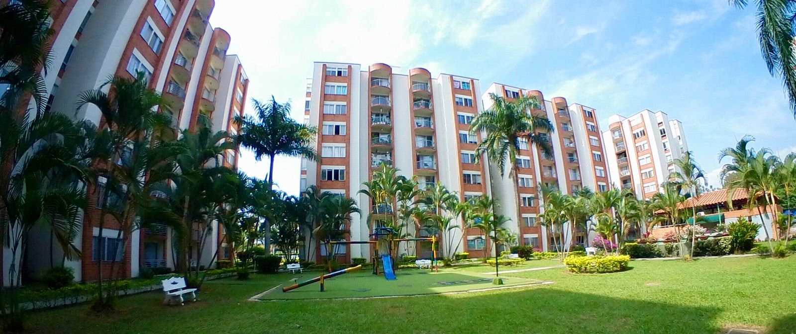 Apartment for rent in Valle del Lili, Cali