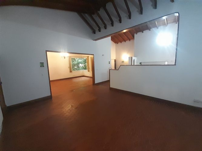 Oficina en arriendo en El Poblado, Medellín, 330 m² · foto 13 de 19