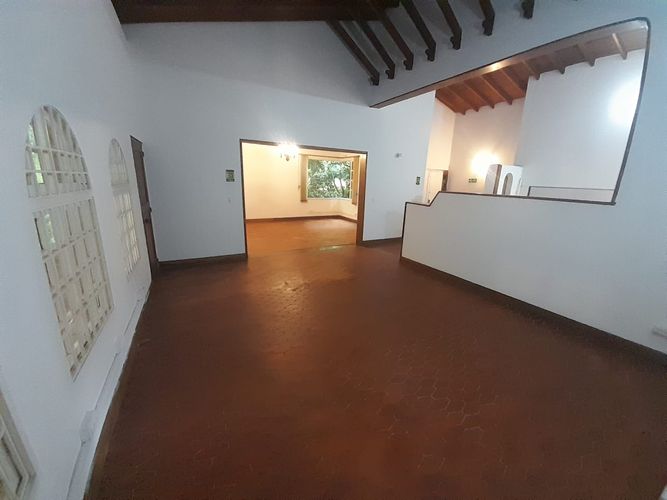 Oficina en arriendo en El Poblado, Medellín, 330 m² · foto 17 de 19