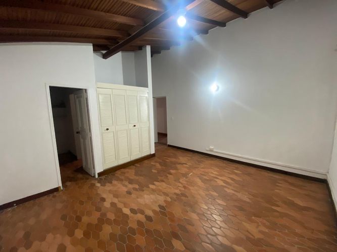 Oficina en arriendo en El Poblado, Medellín, 330 m² · foto 12 de 19