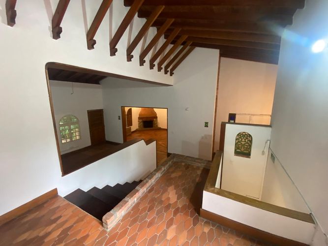 Oficina en arriendo en El Poblado, Medellín, 330 m² · foto 4 de 19