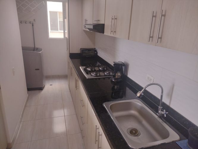 Apartamento de 2 alcobas en venta en El Carmelo, Candelaria, 52 m² · foto 6 de 16