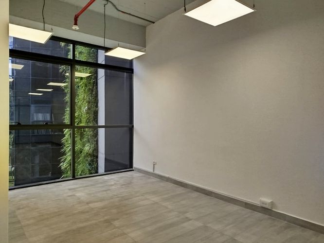 Oficina en arriendo en El Poblado, Medellín, 36 m² · foto 12 de 13