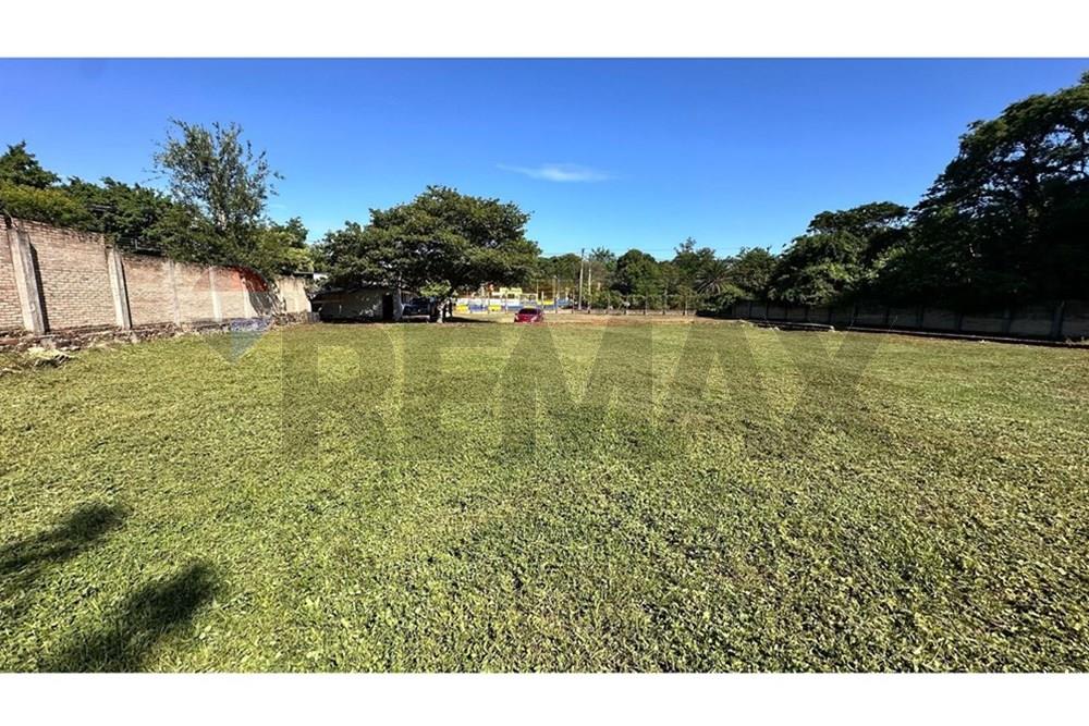 VENDO TERRENO EN LUQUE — foto 3
