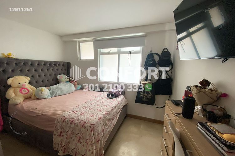 Casa de 4 alcobas en venta en San Lucas, Medellín, 360 m² · foto 6 de 24