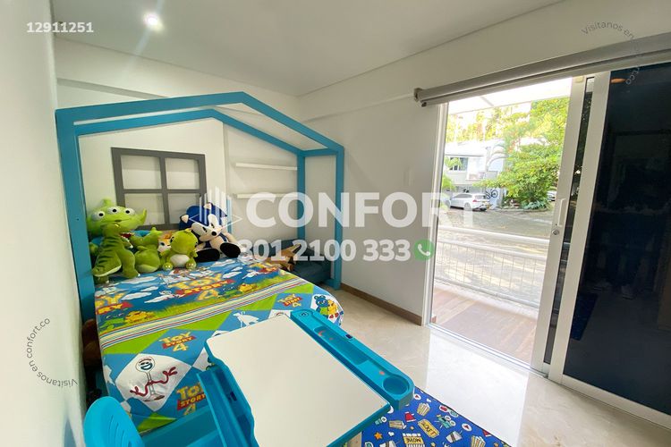 Casa de 4 alcobas en venta en San Lucas, Medellín, 360 m² · foto 8 de 24