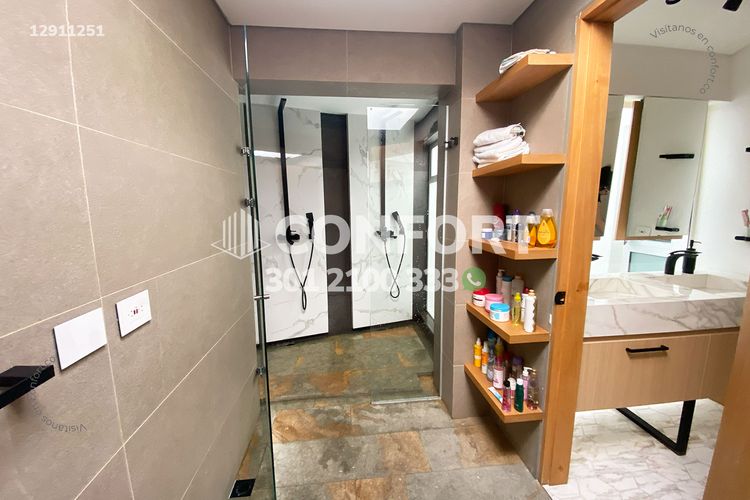 Casa de 4 alcobas en venta en San Lucas, Medellín, 360 m² · foto 18 de 24