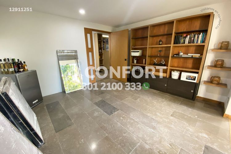 Casa de 4 alcobas en venta en San Lucas, Medellín, 360 m² · foto 20 de 24