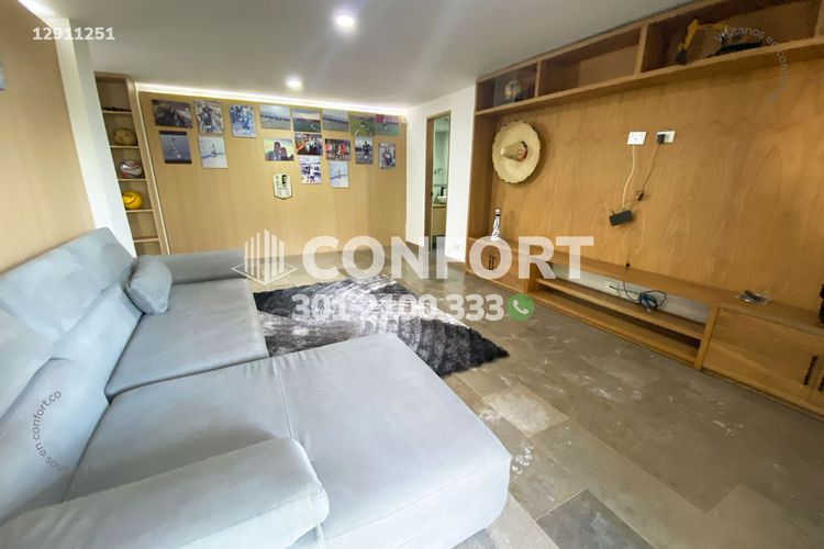 Casa de 4 alcobas en venta en San Lucas, Medellín, 360 m² · foto 22 de 24