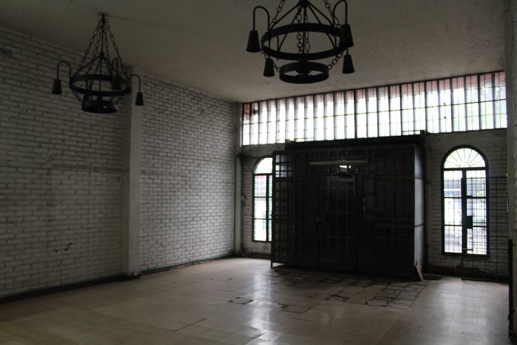 Bodega en venta en Guillermo Valencia, Cali, 1236 m² · foto 2 de 24