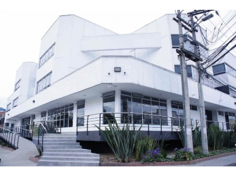 Oficina en Arriendo en Montevideo, Bogotá