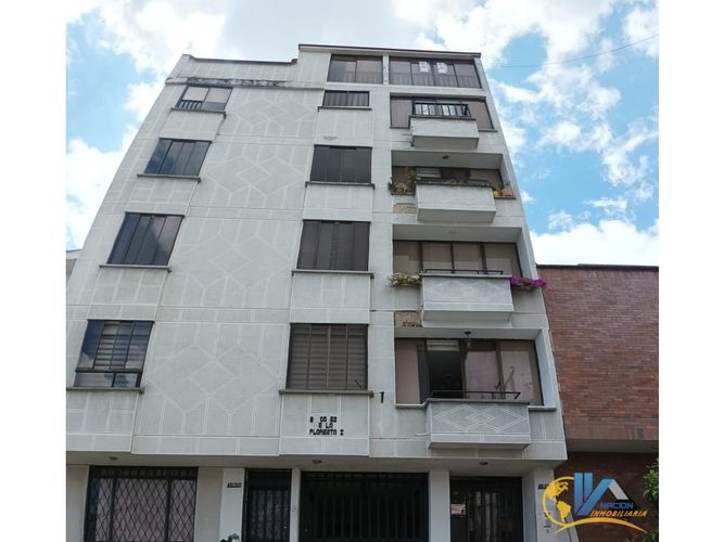 Apartamento de 4 alcobas en venta en La Floresta, Bucaramanga, 126 m² · foto 2 de 21