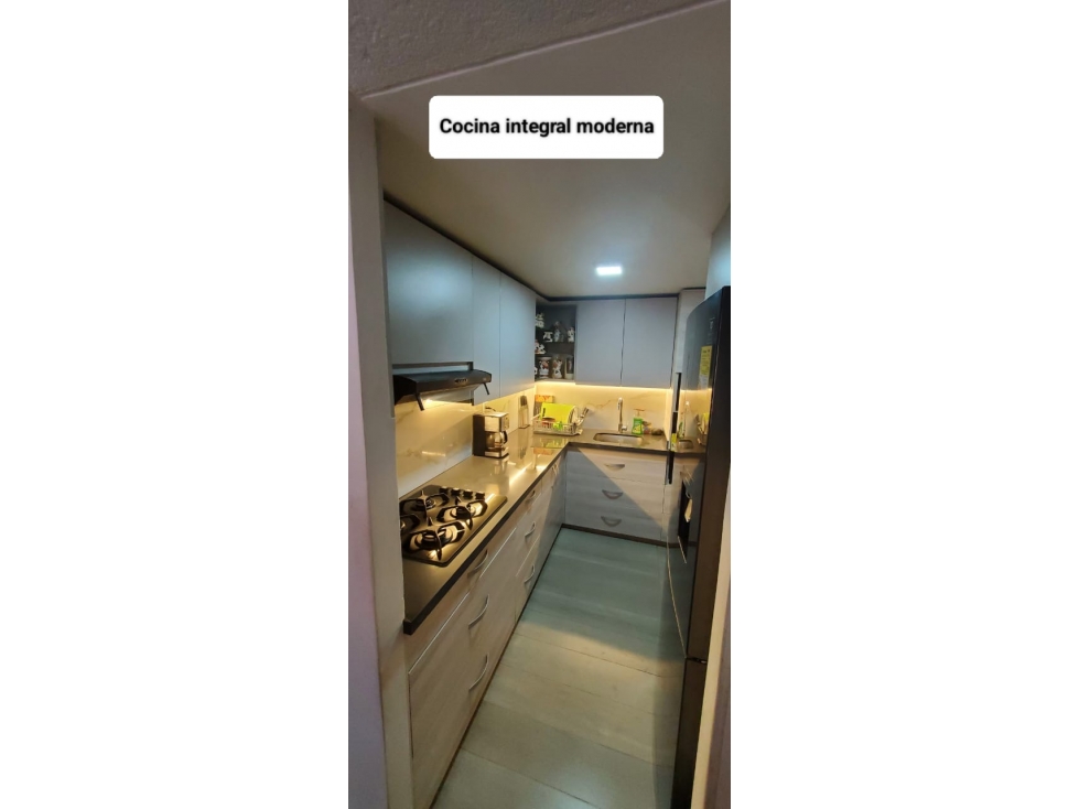 Apartamento en venta en Cañaverales, Cali · foto 3 de 16