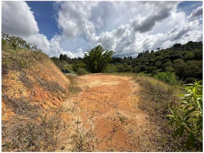 Lote en venta en San Antonio, Guarne, 1727 m² · foto 15 de 16