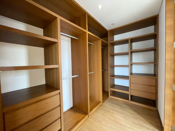 Apartamento de 3 alcobas en venta en Santa Barbara Alta, Bogotá, 319 m² · foto 17 de 24