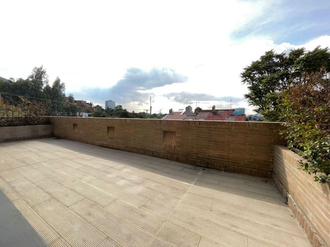 Apartamento de 3 alcobas en venta en Santa Barbara Alta, Bogotá, 319 m² · foto 18 de 24