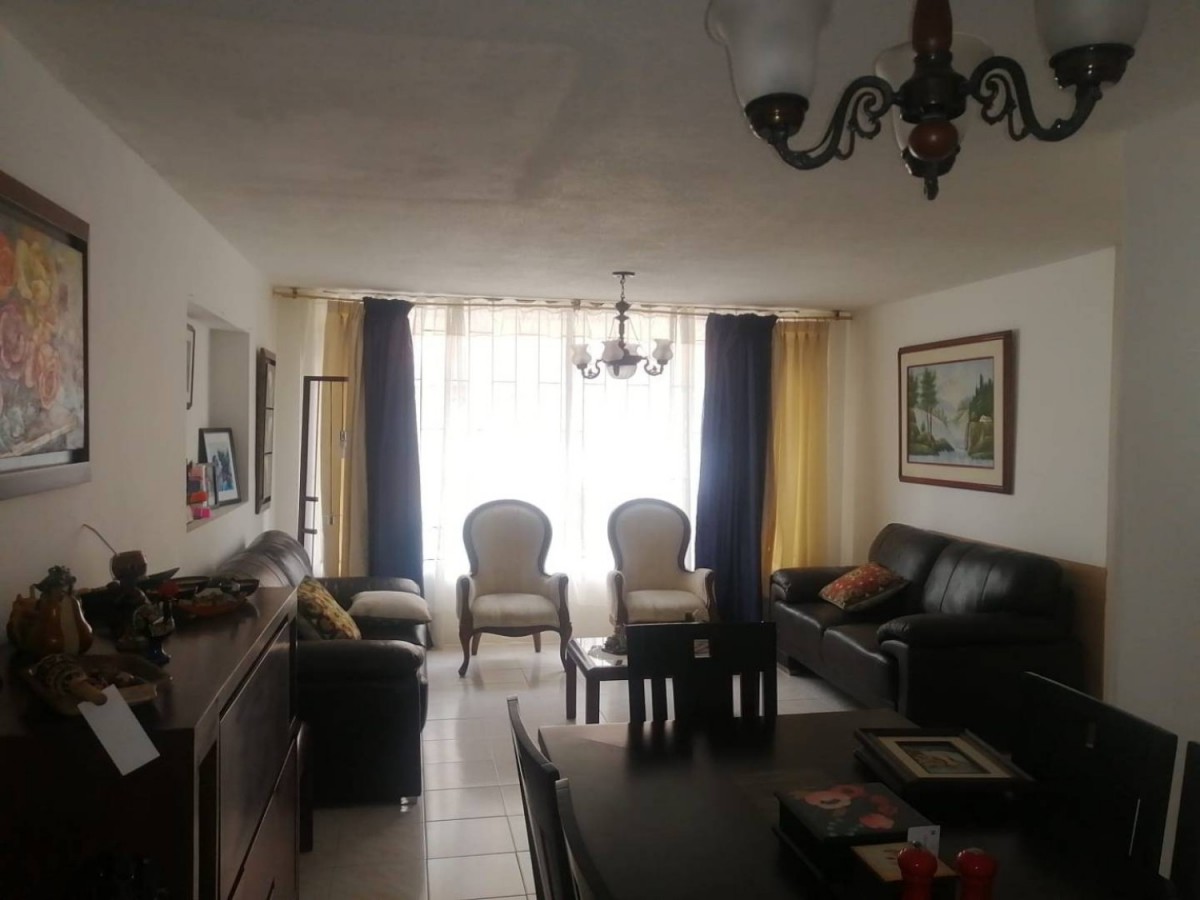 Casa en venta en Villemar, Bogotá · foto 7 de 24