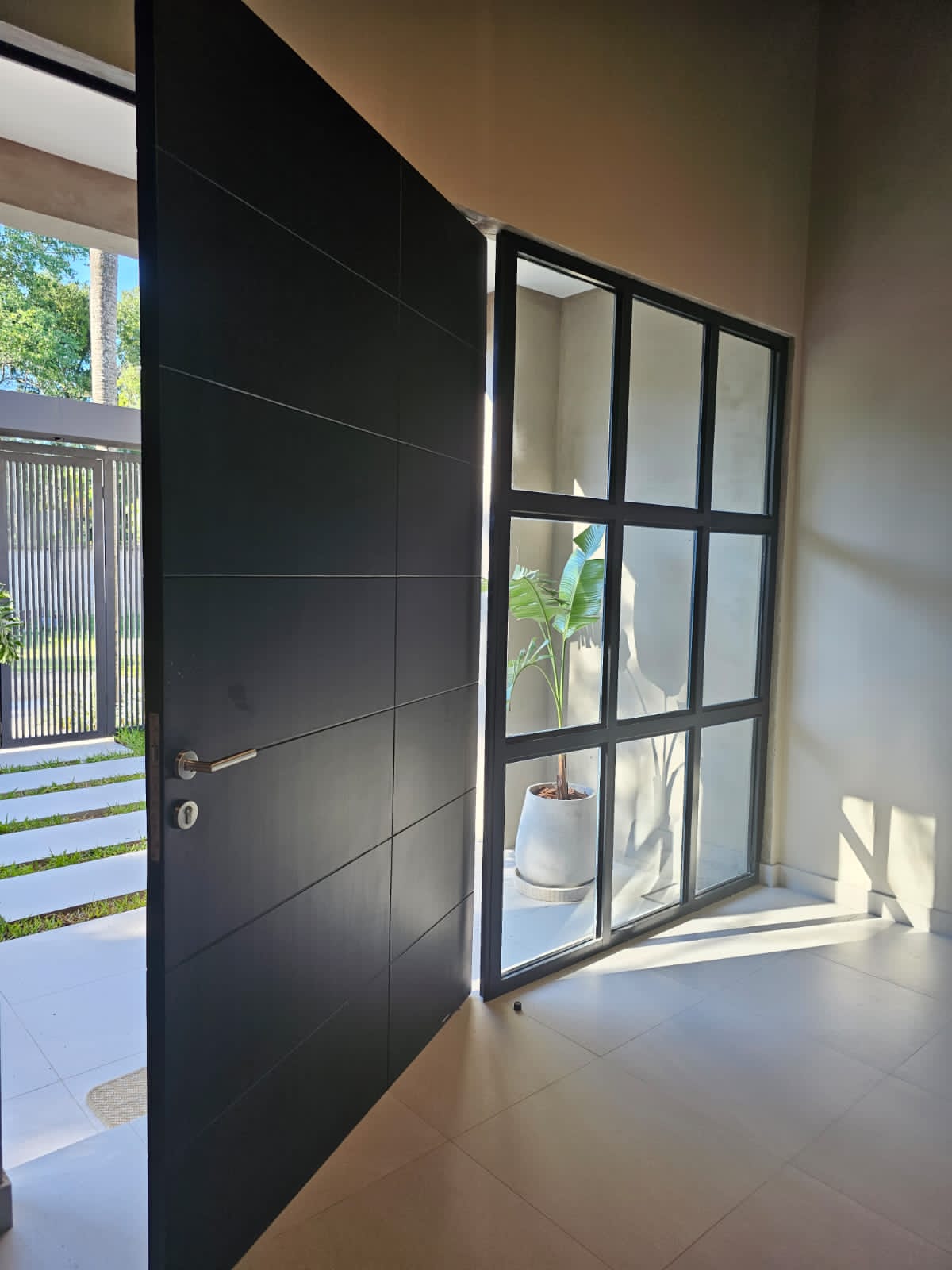 Vendo casa de 3 habitaciones en San Bernardino — foto 3