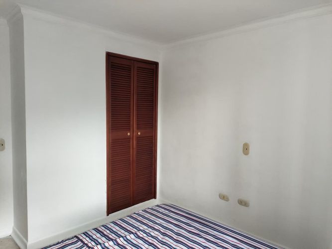 Apartamento de 2 alcobas en arriendo en El Poblado, Medellín, 100 m² · foto 15 de 19