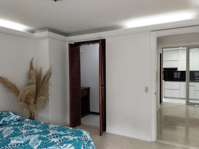 Apartamento de 2 alcobas en arriendo en El Poblado, Medellín, 100 m² · foto 9 de 19