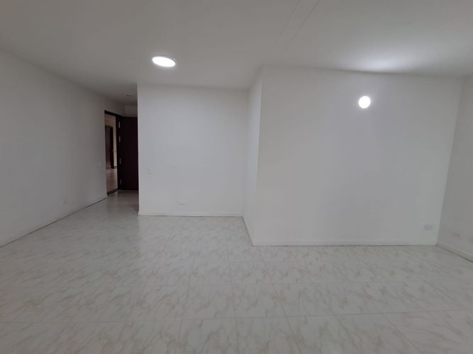 Apartamento de 3 alcobas en arriendo en El Poblado, Medellín, 98 m² · foto 16 de 20