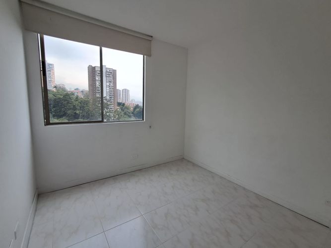 Apartamento de 3 alcobas en arriendo en El Poblado, Medellín, 98 m² · foto 17 de 20