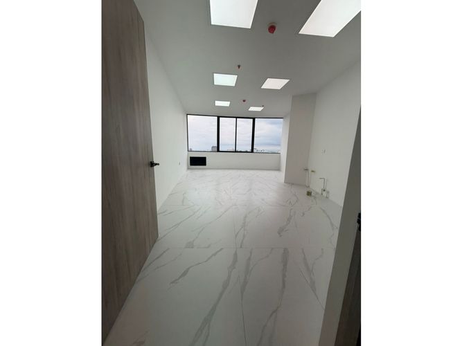 Consultorio en arriendo en Norte De Armenia, Armenia, 33 m² · foto 3 de 6