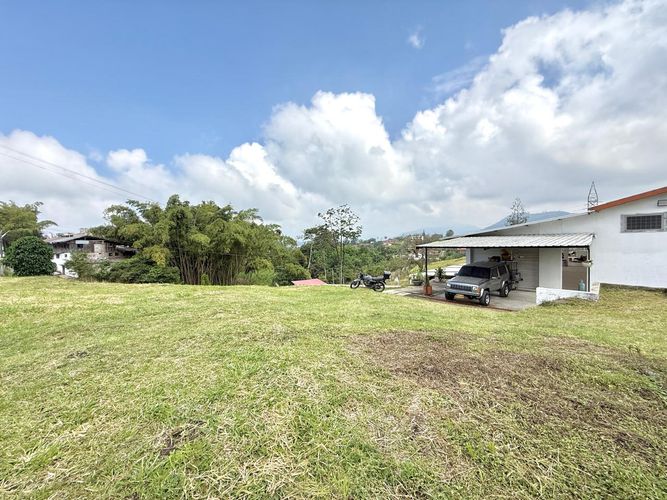 Bodega en arriendo en Tribunas Corcega, Pereira, 200 m² · foto 4 de 9