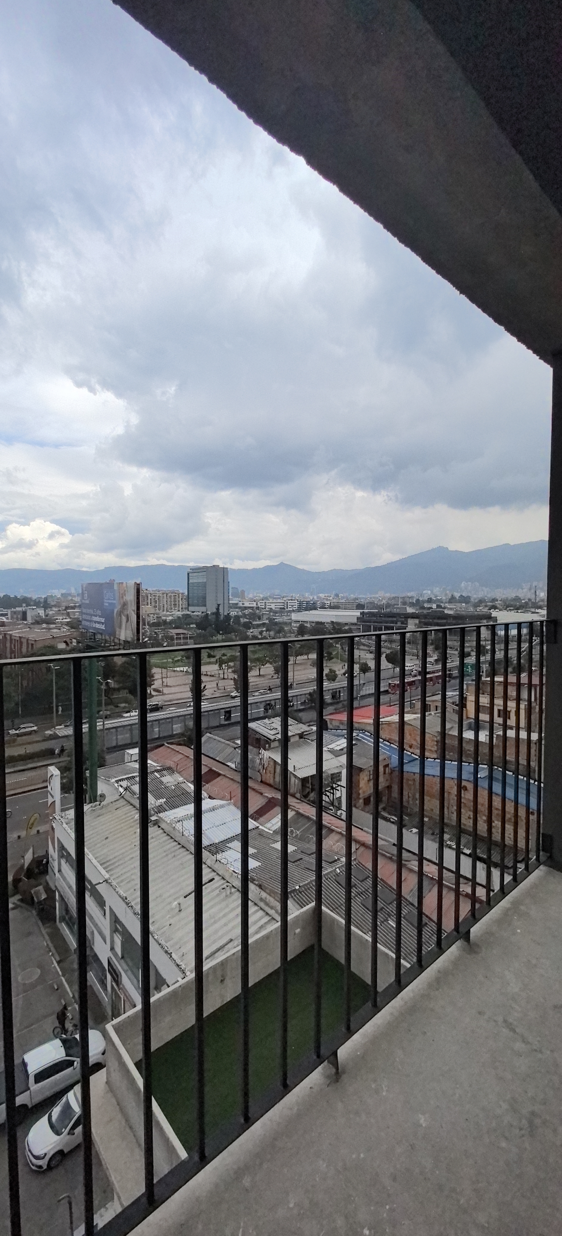 Apartamento en venta en Las Ferias, Bogotá · foto 7 de 16
