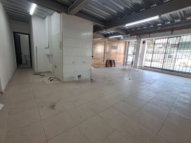 Local en arriendo en Zona Industrial N.D., Dosquebradas, 38 m² · foto 8 de 9
