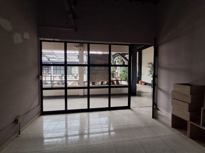 Local en arriendo en El Poblado, Medellín, 16 m² · foto 8 de 8