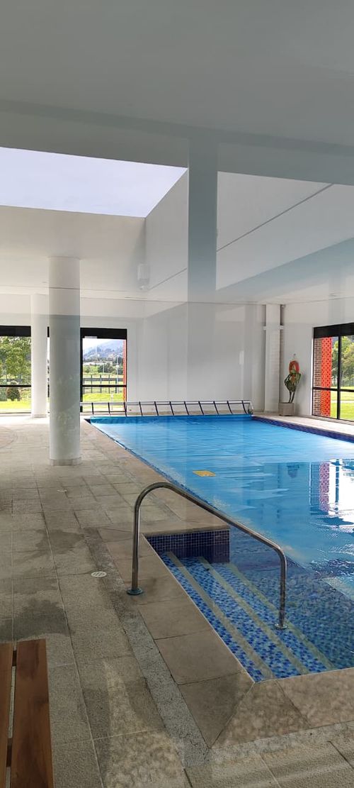Casa de 4 alcobas en venta en Fonquetá, Cota, 241 m² · foto 10 de 19