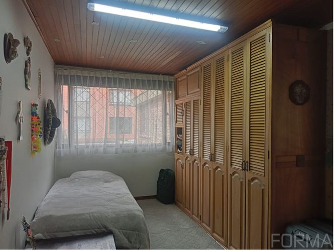 Casa de 5 alcobas en venta en Santa Bibiana, Bogotá, 444 m² · foto 16 de 20