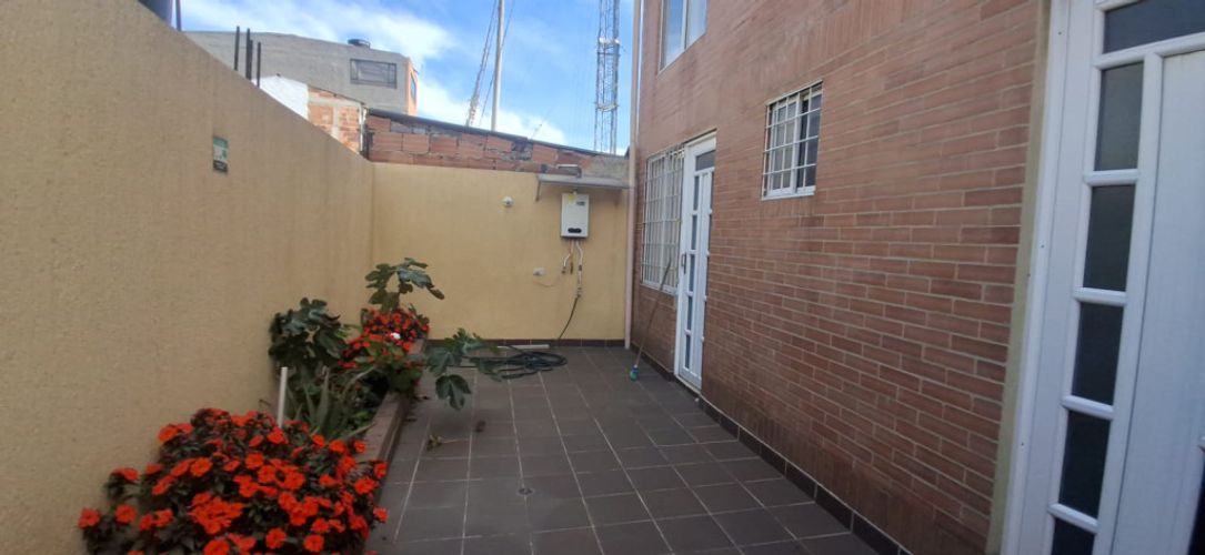 Apartamento de 11 alcobas en venta en Laura Vicuña, Chía, 341 m² · foto 19 de 24